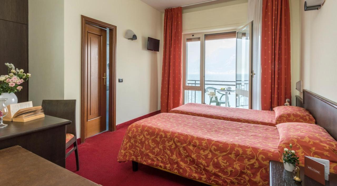 Hotel Drago - Garda Lake Collection 布雷佐内加尔达 外观 照片